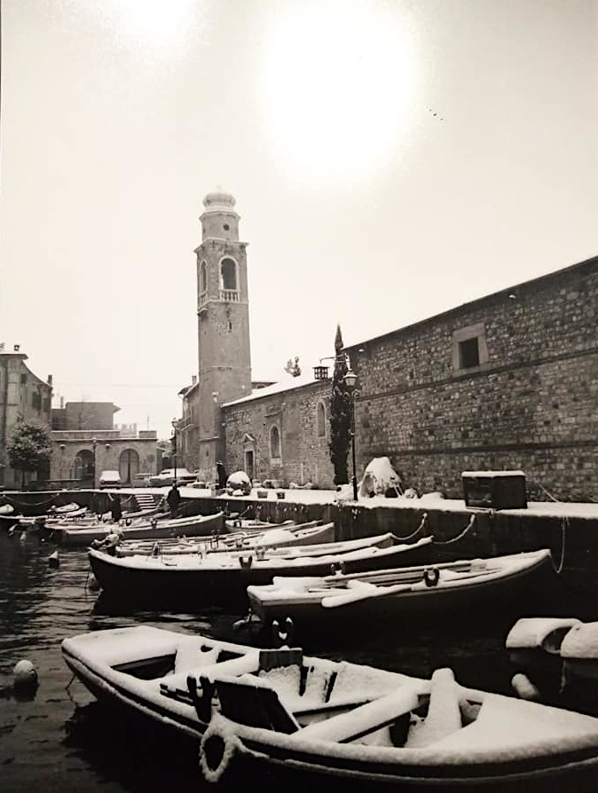 Lazise the old harbour in winter